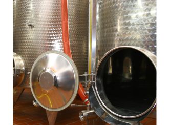 brewery chillers, winery chillers, chillers for distilleries, chillers for breweries, brewing equipment, cooling equipment, fermentation tanks